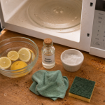 Nettoyage micro onde naturel avec citron, vinaigre et bicarbonate